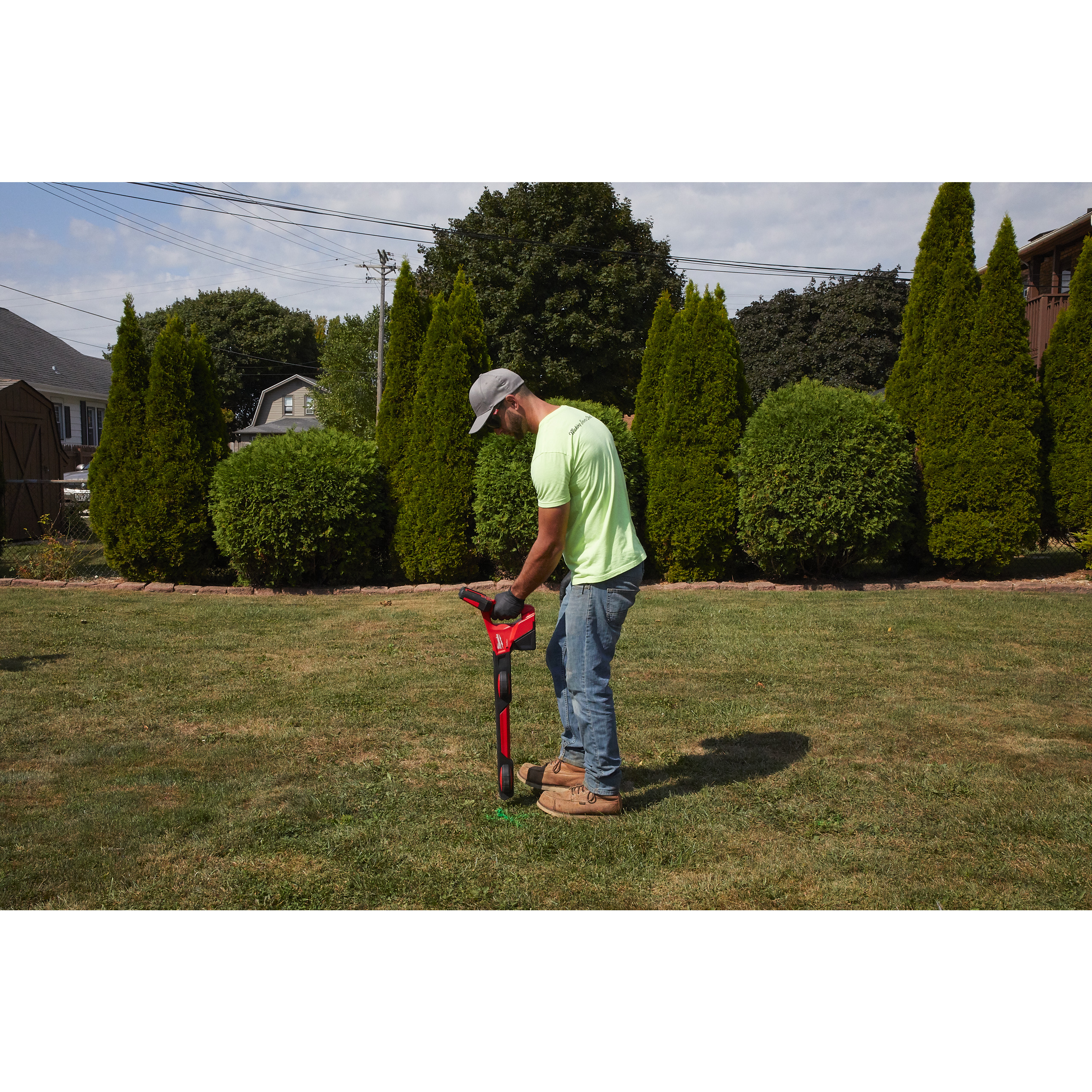 Milwaukee Akku-Ortungsgerät M12 M12PL-0C