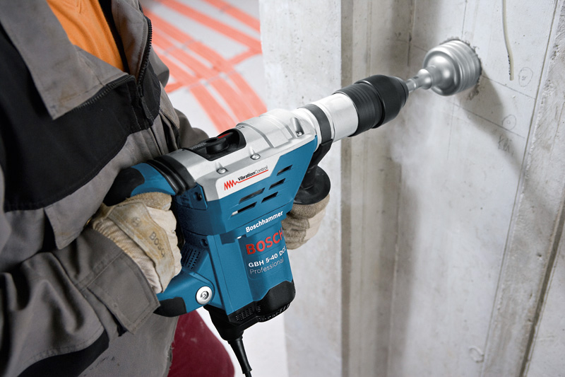 Bosch Bohrhammer mit SDS plus GBH 4-32 DFR, L-BOXX, Schnellspannbohrfutter