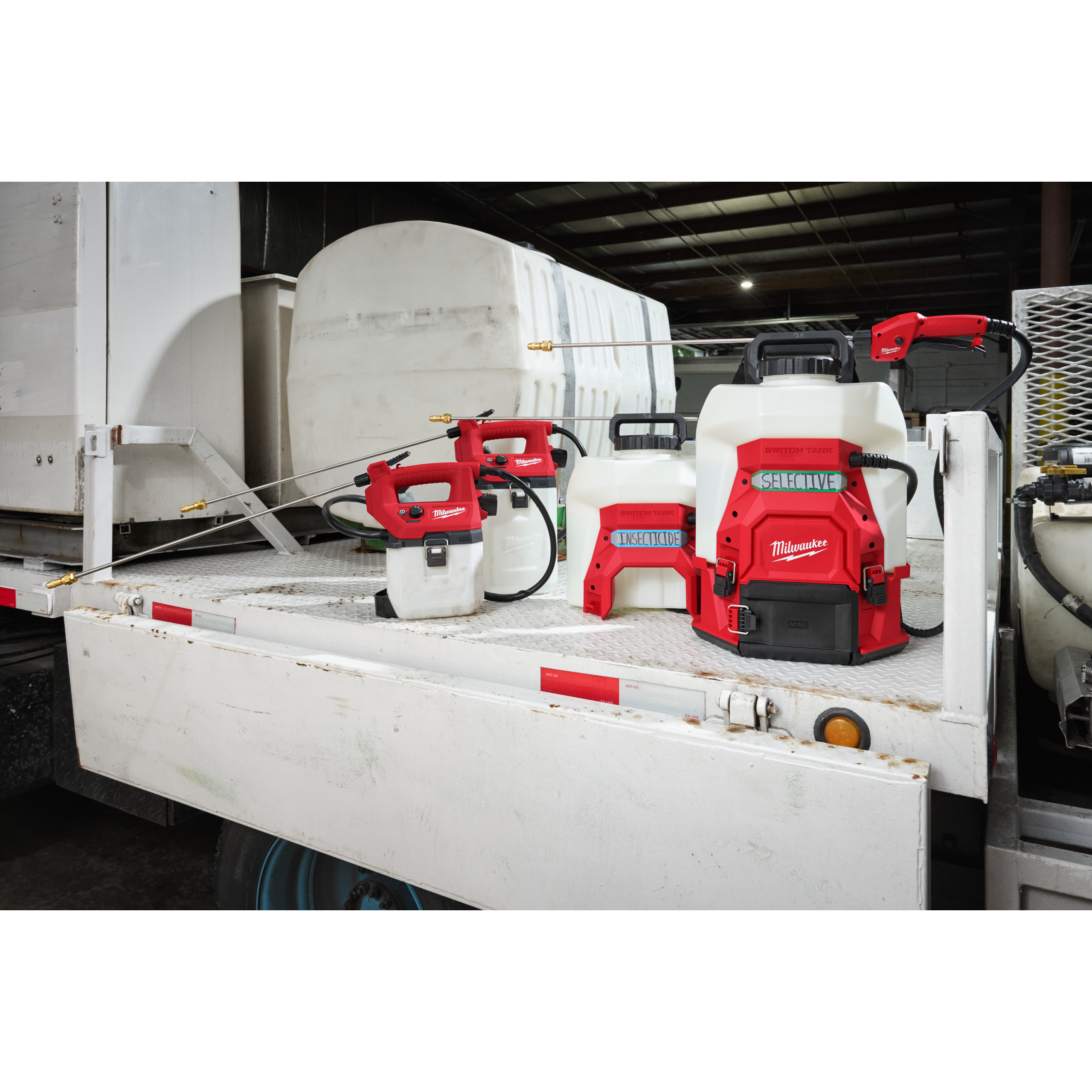 Milwaukee Akku-Rucksack-Sprühgerät M18 Switch Tank M18BBPFP2-0