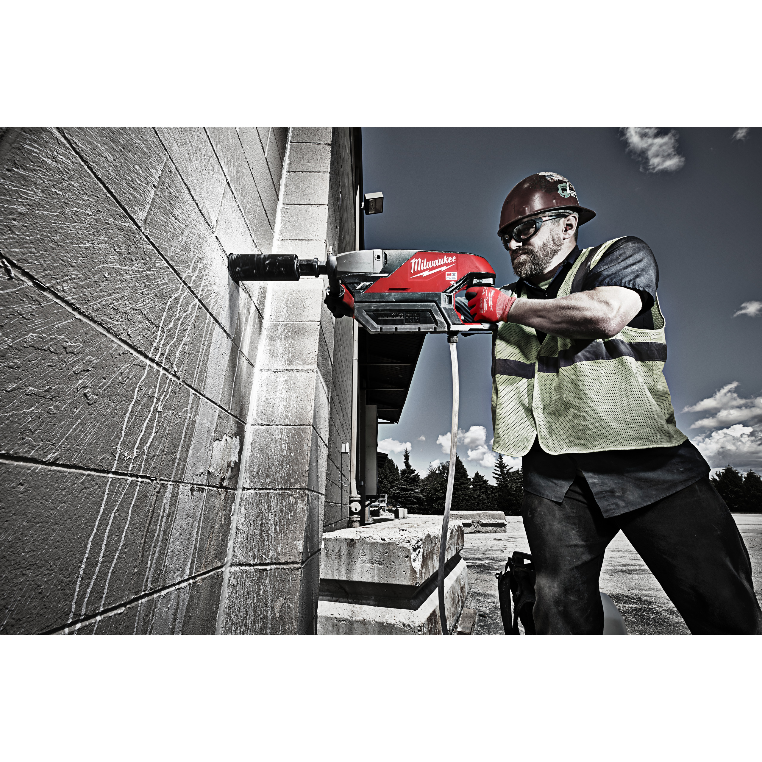 Milwaukee Akku-Diamantkernbohrgerät MX FUEL 150 mm MXFDCD150-302C