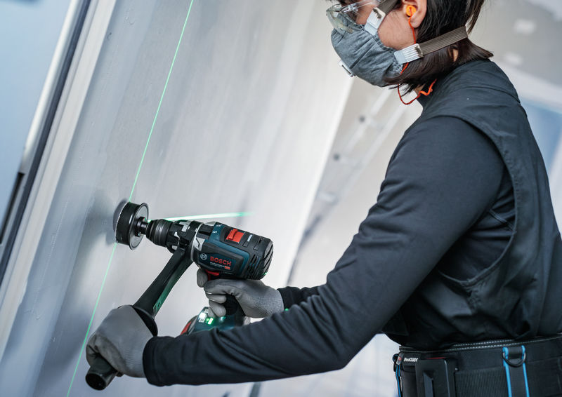 Anwendungsbild, Arbeiter, Bohrmaschine, Laser, Grau, Sicherheit