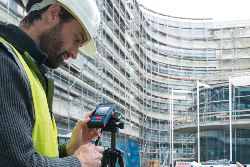 Bosch Laser-Entfernungsmesser GLM 50-27 CG mit BA 3.7V 1.0Ah A und USB-C-Kabel
