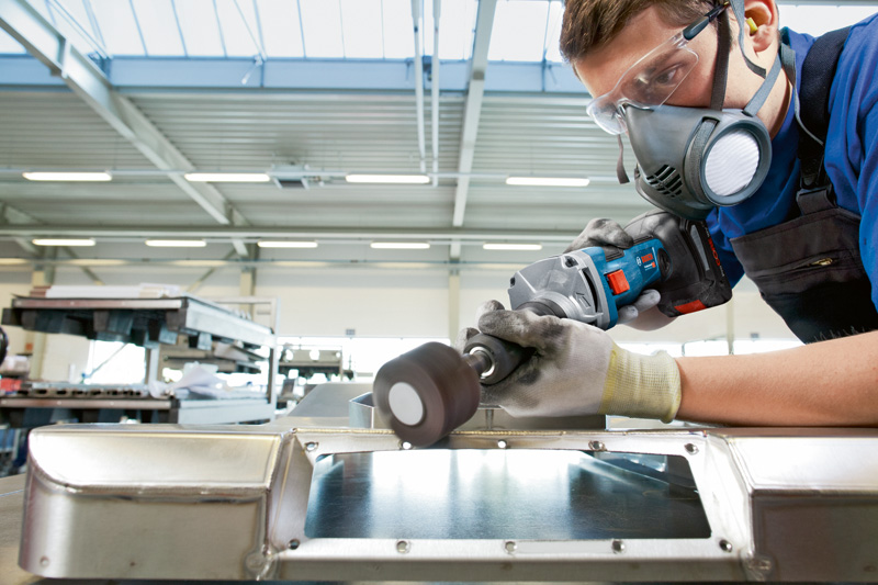 Bosch Akku-Geradschleifer GGS 18V-10 SLC mit L-BOXX
