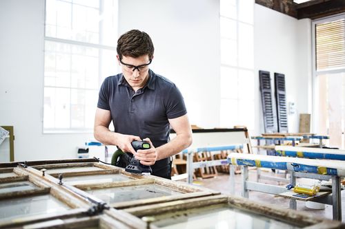 Schleifblatt Rubin 2 STF DELTA/9 P100 RU2/50