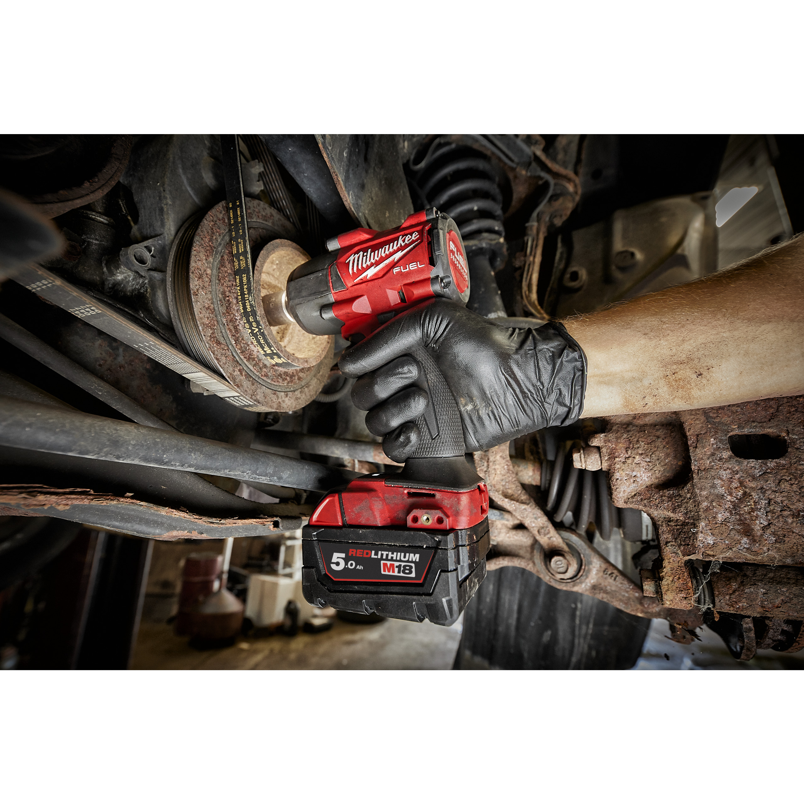 Milwaukee Akku-Schlagschrauber M18 FUEL 1/2˝ Vierkant mit Sprengring M18FMTIW2F12-0