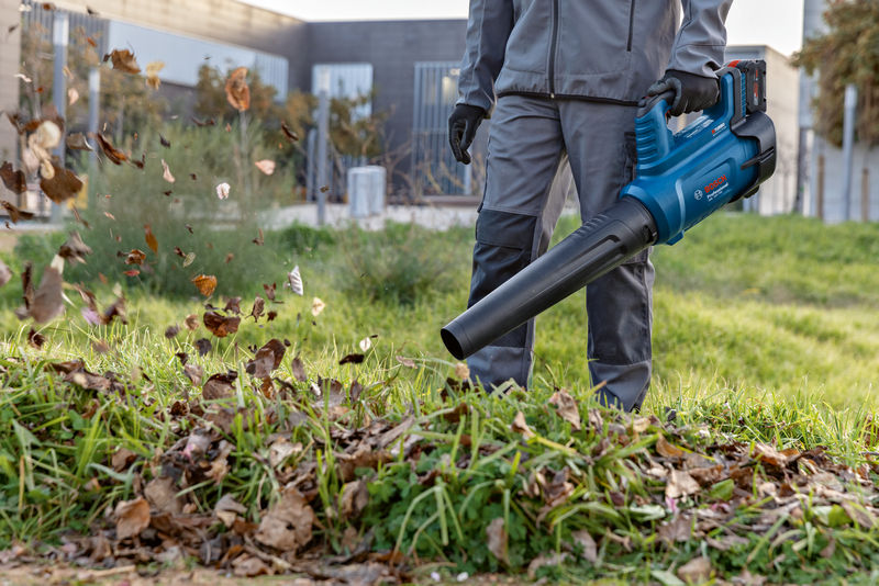 Bosch Akku-Gebläse GBL 18V-750