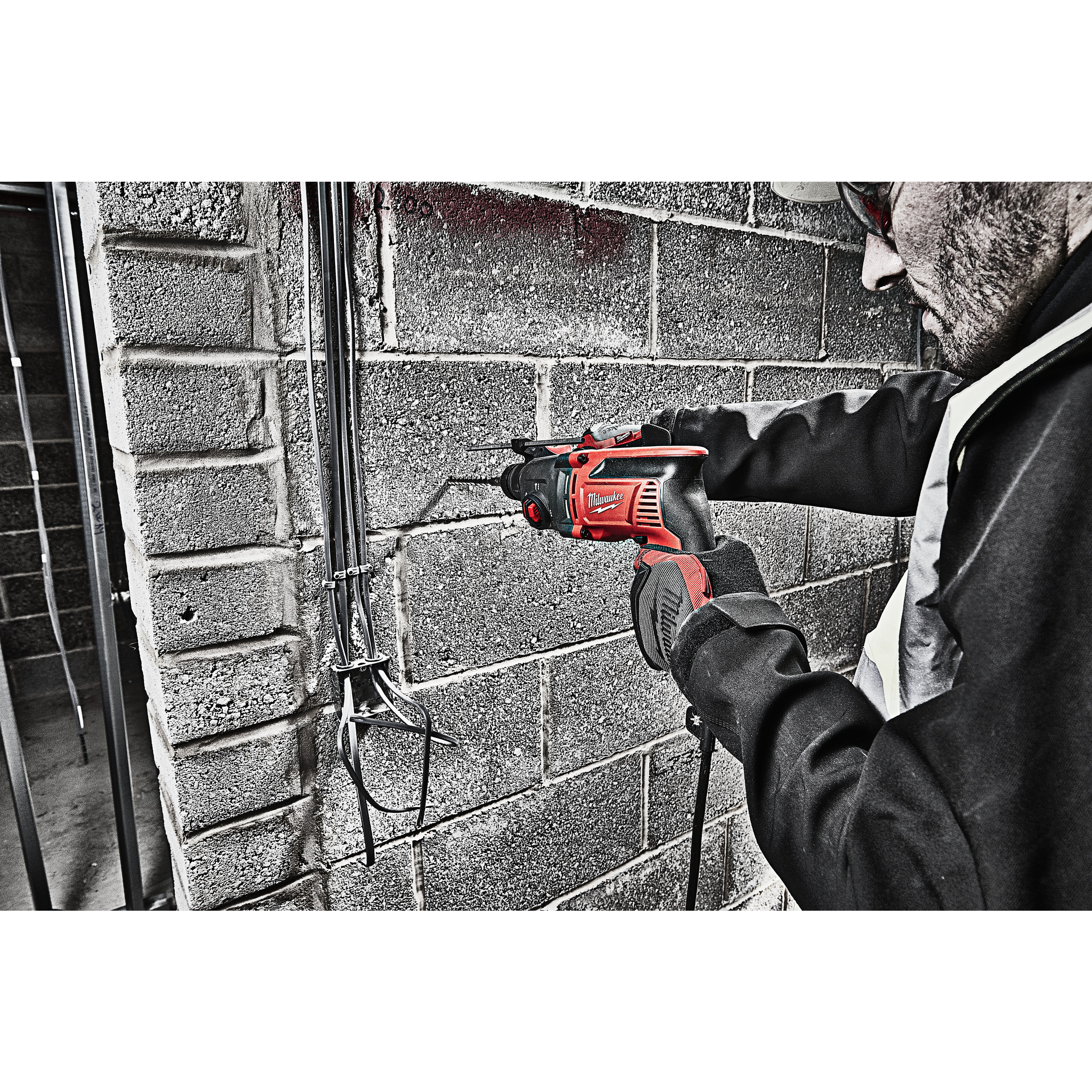 Milwaukee Kombihammer PH26T