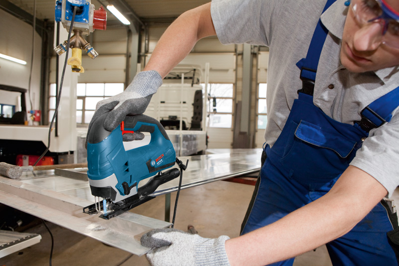 Bosch Stichsäge GST 150 CE, im Handwerkerkoffer