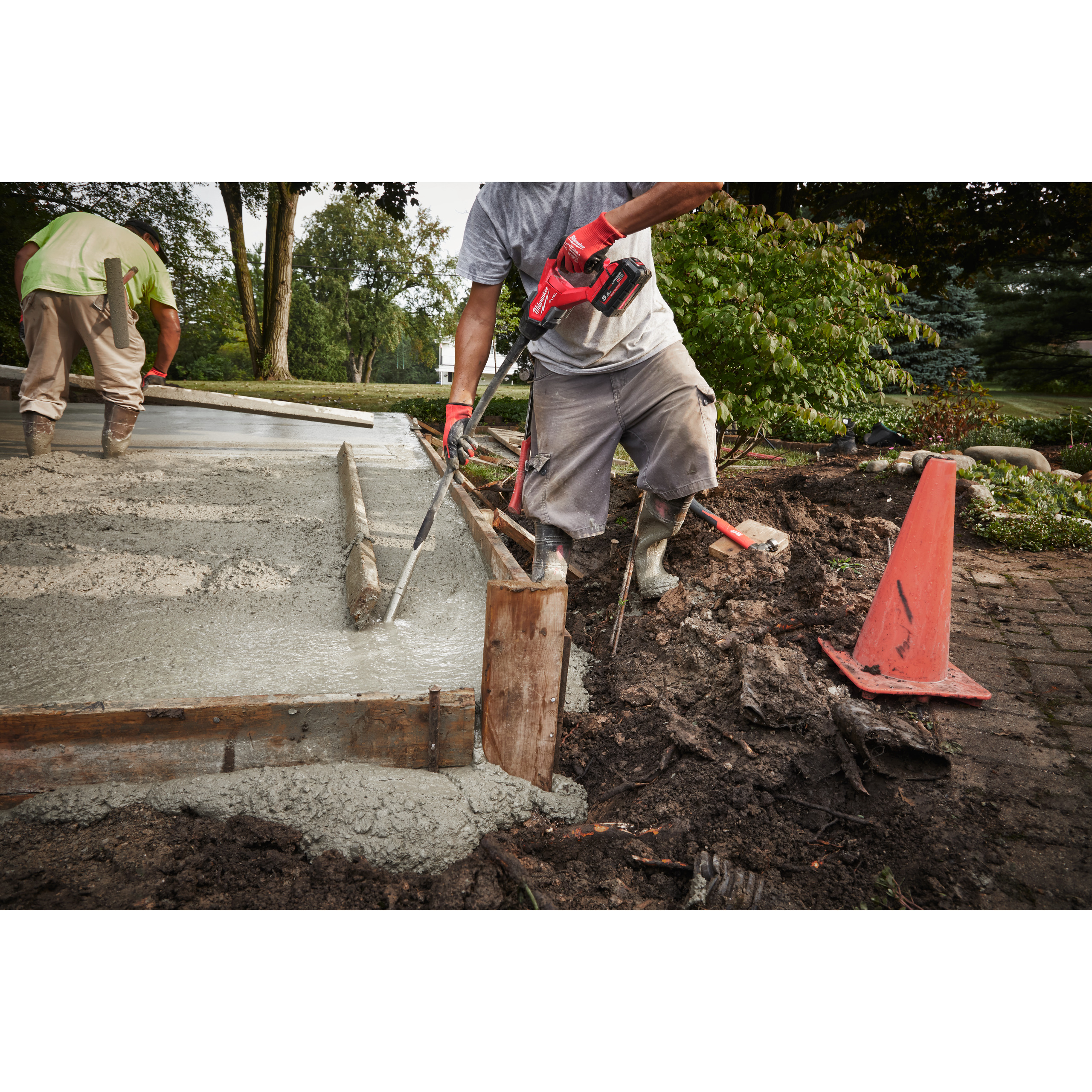 Milwaukee Akku-Betonrüttler M18 FUEL M18FCVN12-551