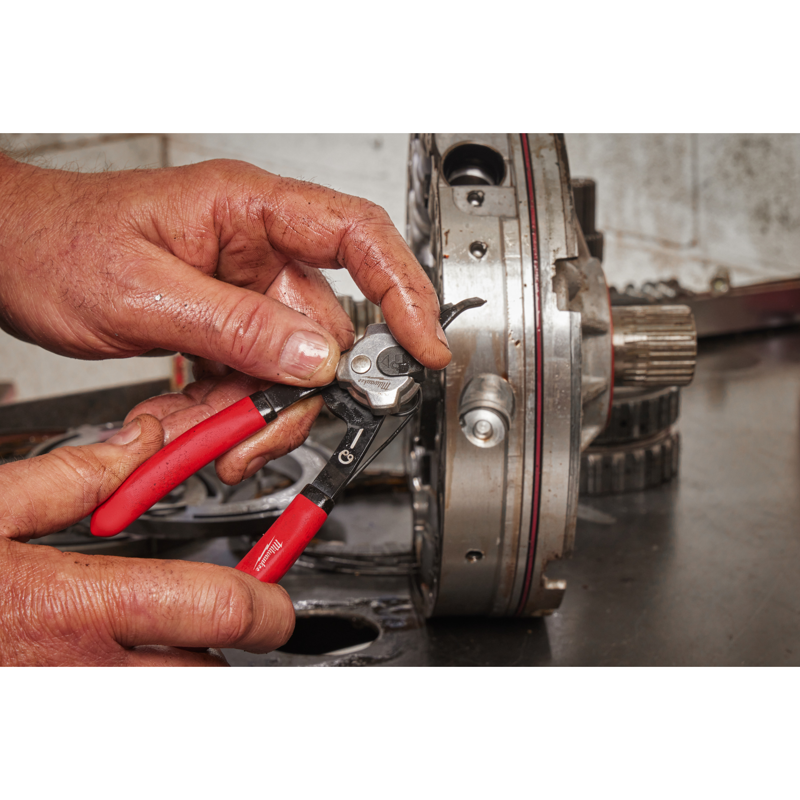 Milwaukee Sicherungsringzange 45° gekröpft, 0,9 mm Spitze, für Größe A0/J0 Wellen und Bohrungen