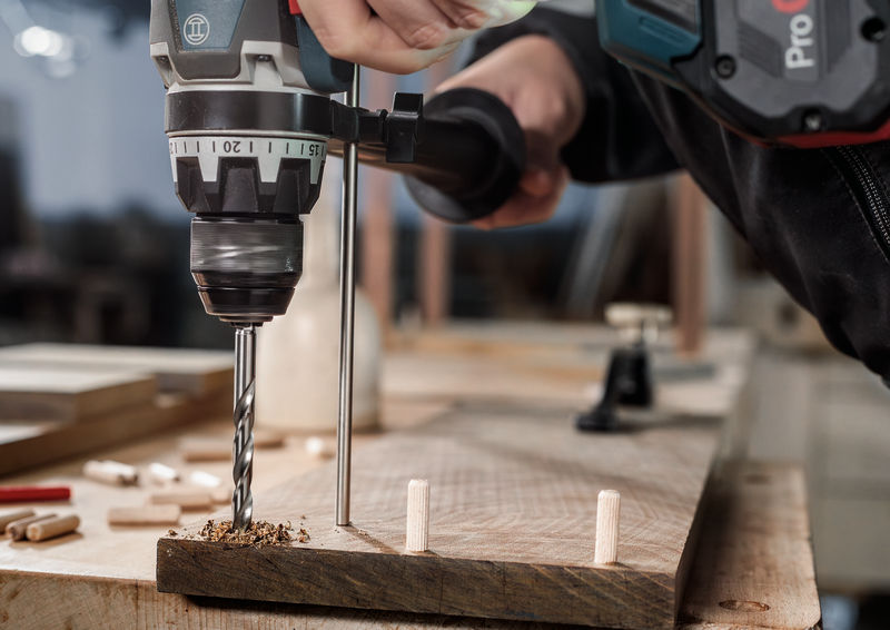 Detailbild, Bohrmaschine, Schraubendreher, Bohrer, Holzwerkstück, Werkstatt