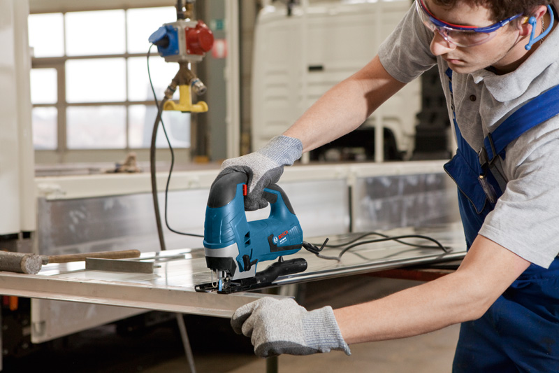 Bosch Stichsäge GST 150 CE, im Handwerkerkoffer