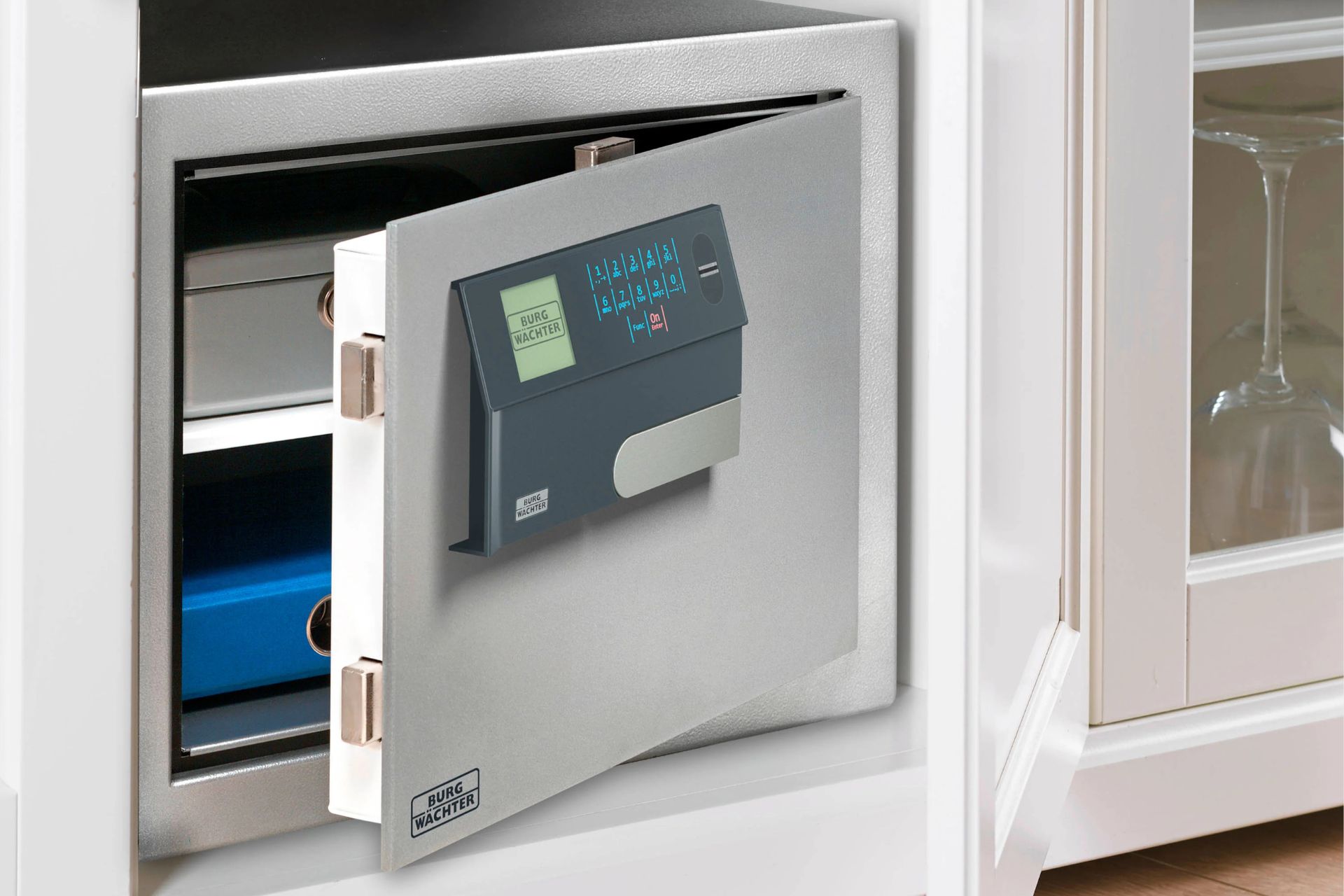 Tresor mit Pin-Code und Fingerscan endlich-sicher