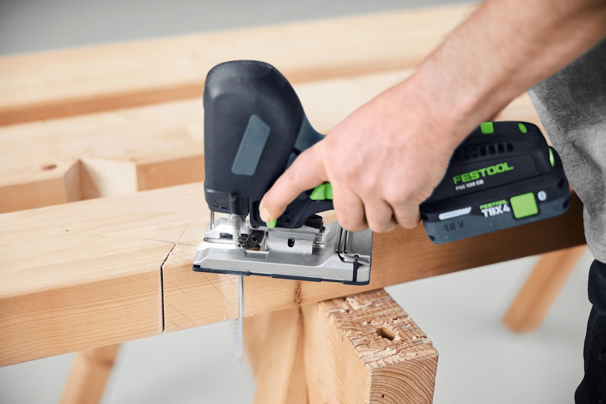 jigsaw, saw, jigsawing, woodworking, cordless tool