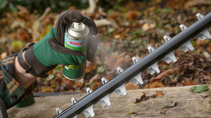 Bosch Akku-Regenwasserpumpen GardenPump 18V-2000: Akku 18V 2.5Ah, Ladegerät AL 1810 CV