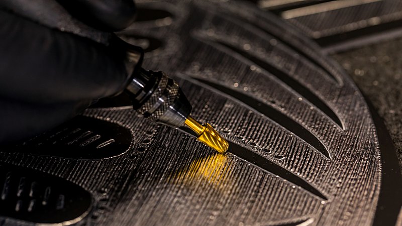 Dremel 8250, Akku-Multifunktionswerkzeug 8260, 1x 12 V Akku, 65 Zubehöre, 5 Aufsätze