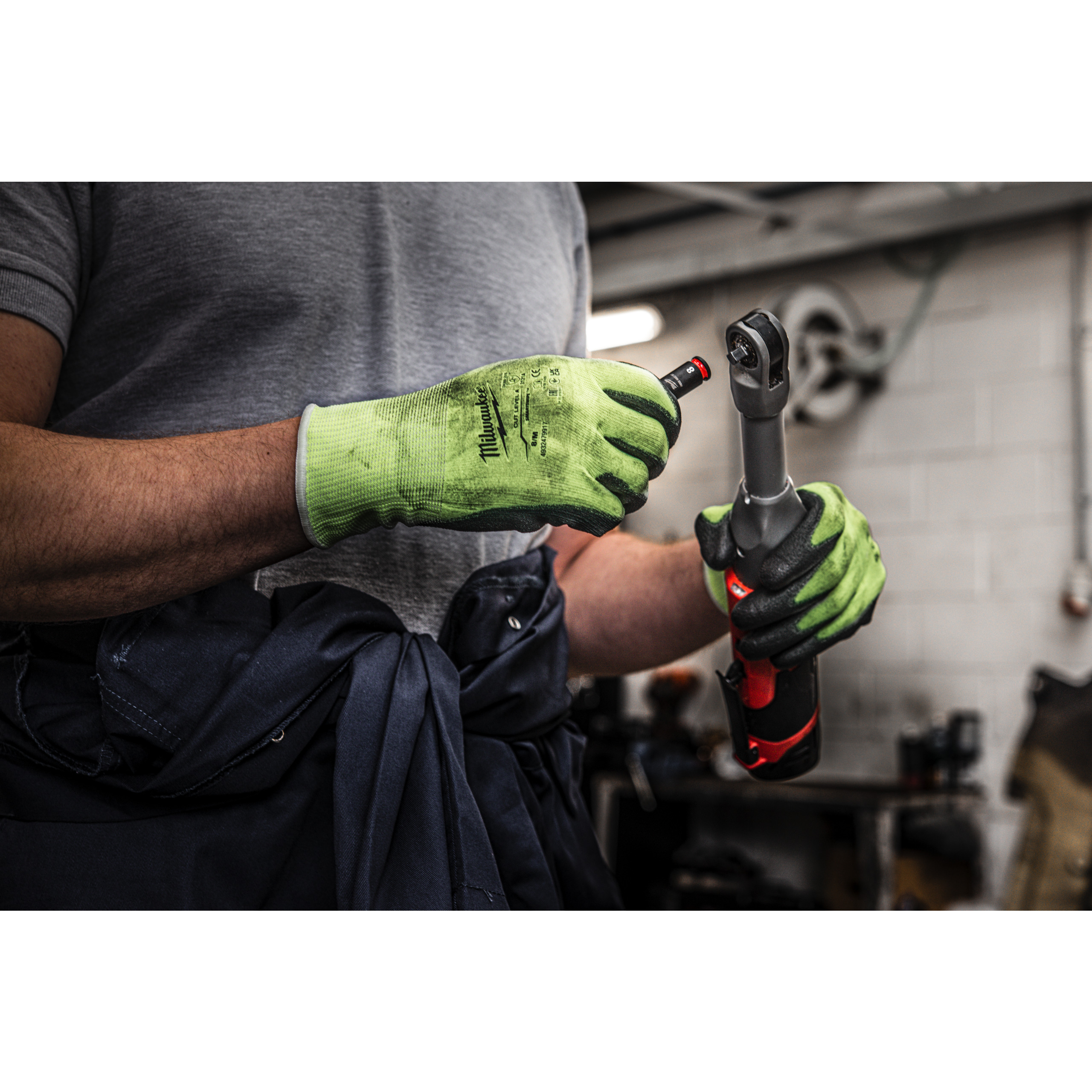 Milwaukee Schlagnuss 3/8" 10 x 32 mm SHOCKWAVE kurz